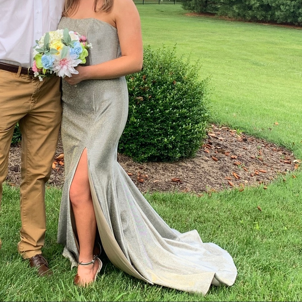 Sherri Hill Prom Dress